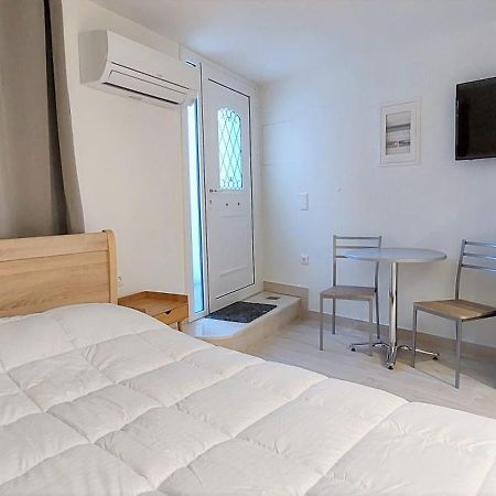Athens Plaka Family Suites Kamer foto